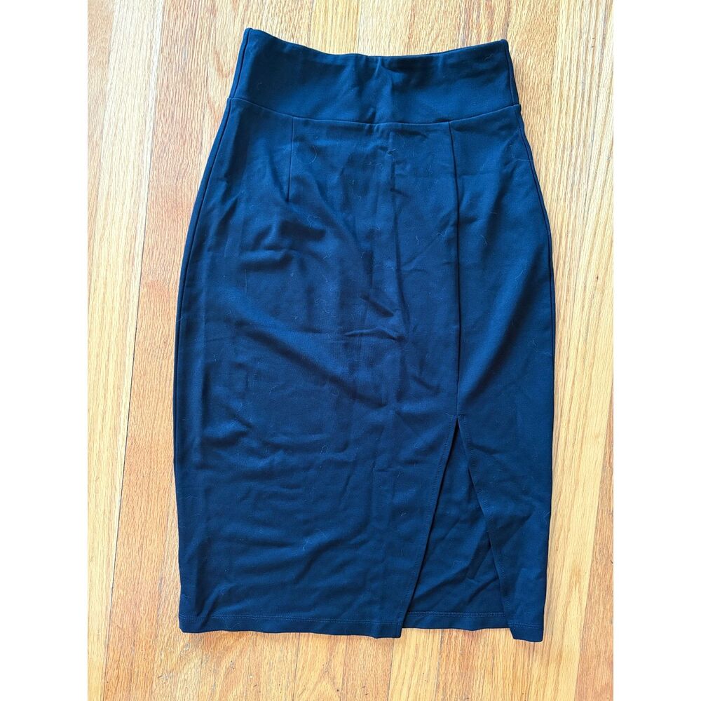 Black Skirt Mid-Length from Venus